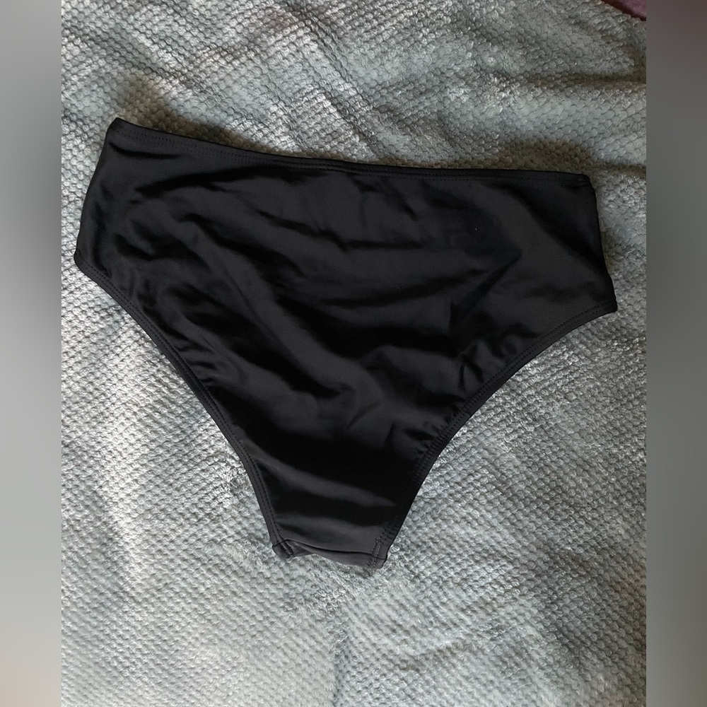 Bundle 3/$20 - Fun Tankini - Picture 6 of 8